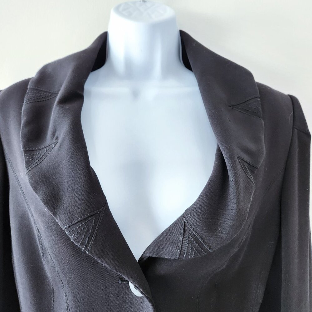 Structured Black Blazer With Triangle Stitch Deta… - image 3